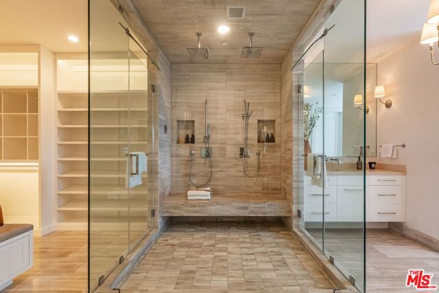 116 S Carmelina Avenue, Los Angeles CA: https://media.crmls.org/mediaz/183b71b1-d10c-4ffc-a410-d2902891ebfd.jpg