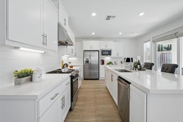 7081 Kirigin Way, Gilroy CA: https://media.crmls.org/mediaz/183cc272-4fe0-484b-8c14-b038b841d9f3.jpg