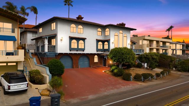 1421 San Elijo Avenue, Cardiff by the Sea CA: https://media.crmls.org/mediaz/183d94e1-deec-4410-919a-d7920768d0bf.jpg