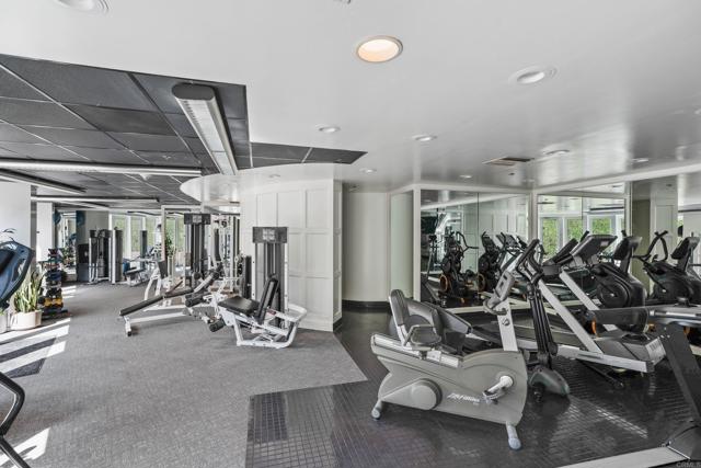 1101 1st Street, Coronado CA: https://media.crmls.org/mediaz/183efa6c-55e7-49f0-956b-fe045ac9d86f.jpg
