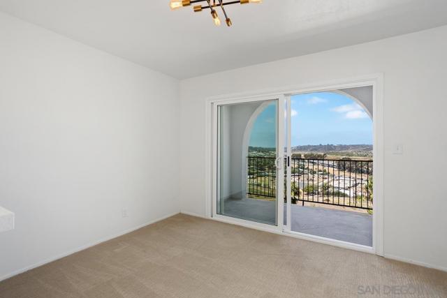 3606 Vista Rey, Oceanside CA: https://media.crmls.org/mediaz/183fa88b-483c-4481-a20b-72691beb3d53.jpg
