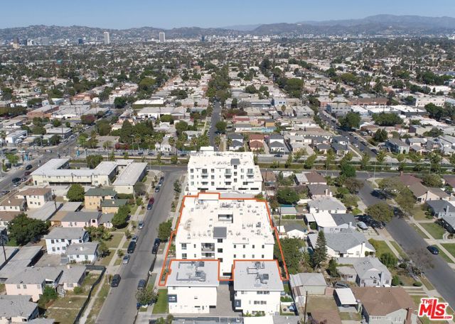 3524 Chesapeake Avenue, Los Angeles CA: https://media.crmls.org/mediaz/18406367-1980-444d-b464-bf8cb413b536.jpg
