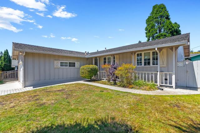 3560 Sevilla Drive, Soquel CA: https://media.crmls.org/mediaz/1840b9ba-d117-424c-b5e4-e523938b13cf.jpg