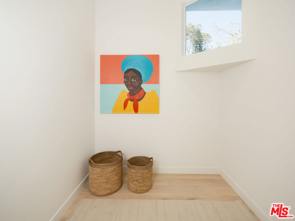 MLS #25618367 image #22