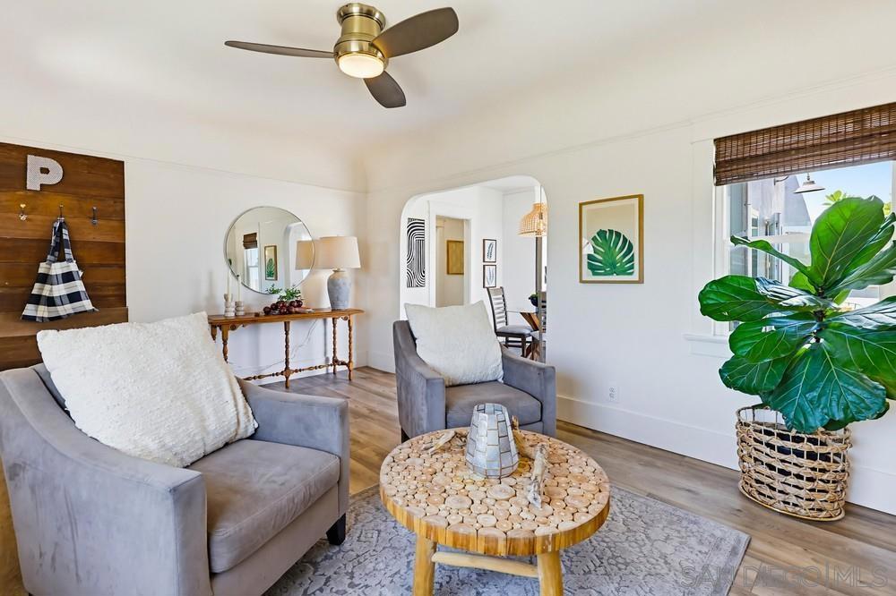 2064 Venice Street - photo 8