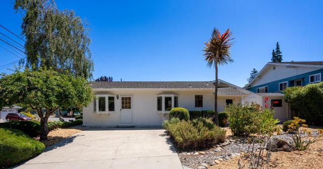 631 Park Way, Santa Cruz CA: https://media.crmls.org/mediaz/1842b2f1-8490-4e85-b5e1-bc7845bd055c.jpg