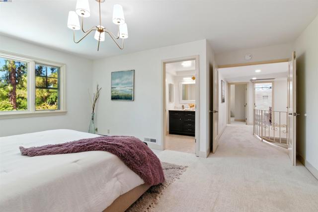 2673 Velvet Way, Walnut Creek CA: https://media.crmls.org/mediaz/18450ee0-44a4-4b6f-a153-459e8e5c0a53.jpg