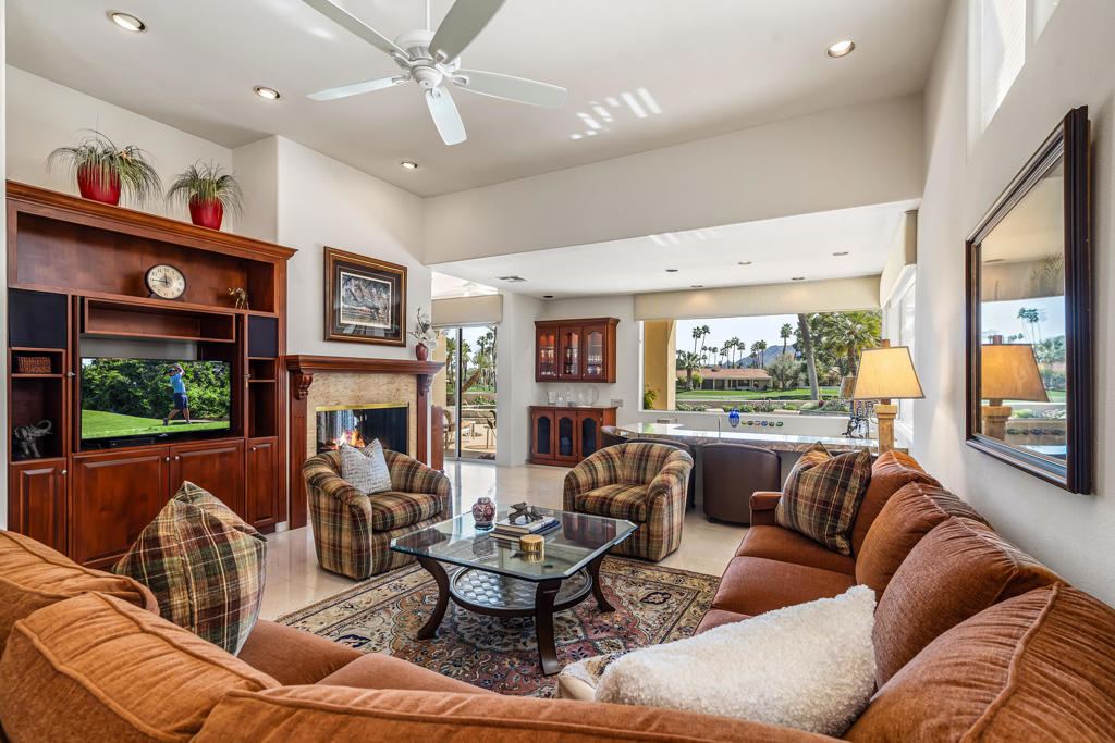 MLS #219136448DA image #2