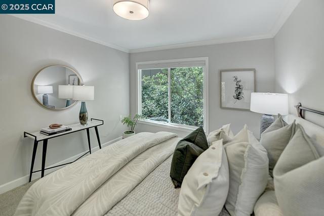 1459 Rockledge Ln, Walnut Creek CA: https://media.crmls.org/mediaz/1846be53-97ce-4b84-b2cc-11f5b12118df.jpg