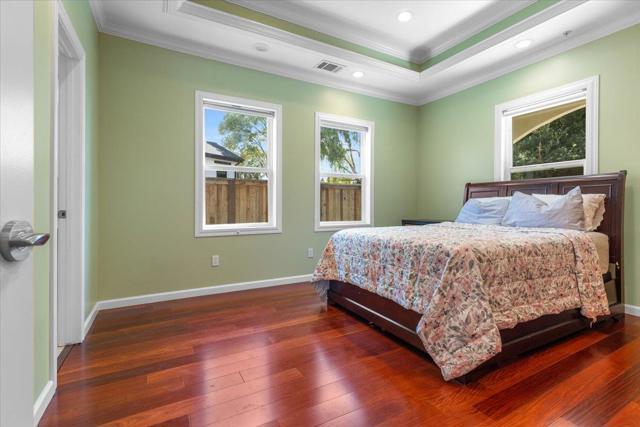 20393 Zorka Avenue, Saratoga CA: https://media.crmls.org/mediaz/1846fa8a-4275-4a83-bce6-93df25449d1a.jpg