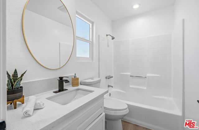 14919 Burin Avenue photo 37
