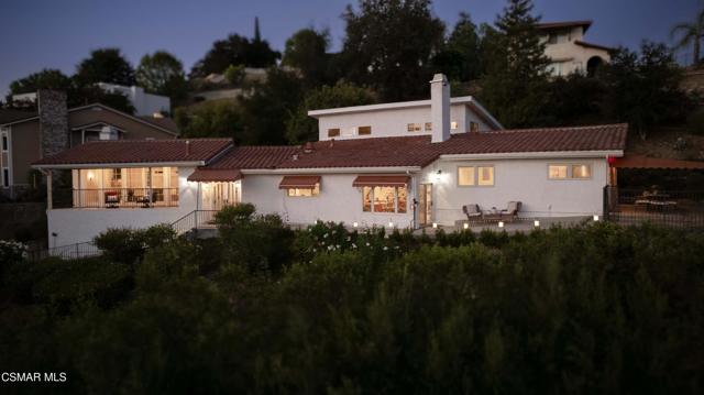 28329 Foothill Drive, Agoura Hills CA: https://media.crmls.org/mediaz/18494566-e9e8-4e40-b83a-fc175d3c3412.jpg