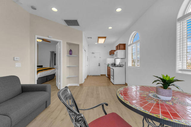 12622 Miracle Hill Road, Desert Hot Springs CA: https://media.crmls.org/mediaz/1849965b-1d8f-476a-a406-4cebe2050c61.jpg