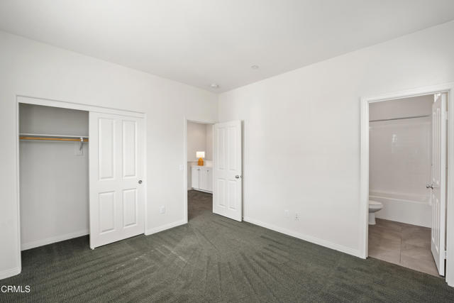 174 Stage Trail Road, Camarillo CA: https://media.crmls.org/mediaz/1849d21f-7dd0-4247-b96e-b169f9c91aa1.jpg