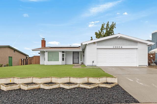 Detail Gallery Image 1 of 1 For 13604 Avenida Del Charro, El Cajon,  CA 92021 - 4 Beds | 2 Baths
