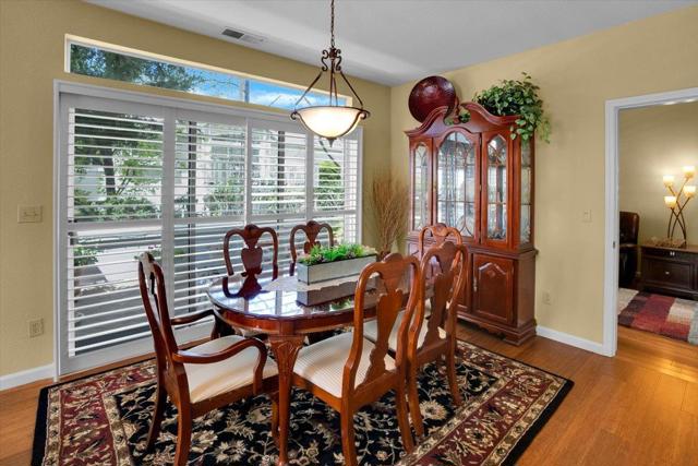 7812 Prestwick Circle, San Jose CA: https://media.crmls.org/mediaz/184ba480-5d0a-455e-b0c6-297e37a3fbdf.jpg