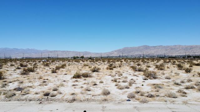 57 Norman Avenue, Desert Hot Springs CA: https://media.crmls.org/mediaz/184c20b7-172d-4866-90e0-701685eada14.jpg