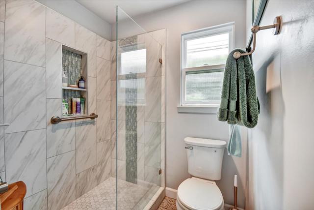 4214 Gull Cove Way, Capitola CA: https://media.crmls.org/mediaz/184c7819-f28d-4090-a9f9-9286d99d9790.jpg