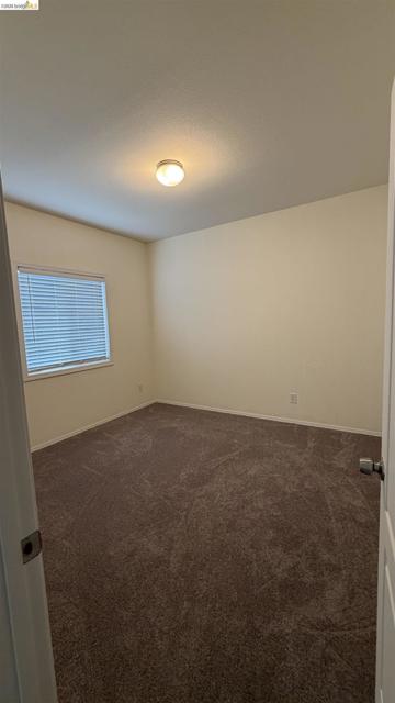 4449 S Carpenter RD, Modesto CA: https://media.crmls.org/mediaz/184c88c2-46ce-4c95-bfac-423f9aeda31d.jpg