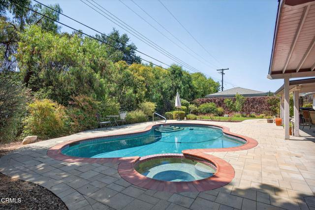 1180 Bonmark Drive, Ojai CA: https://media.crmls.org/mediaz/184d77f8-c311-42ee-8b0a-12bfb0137c5d.jpg