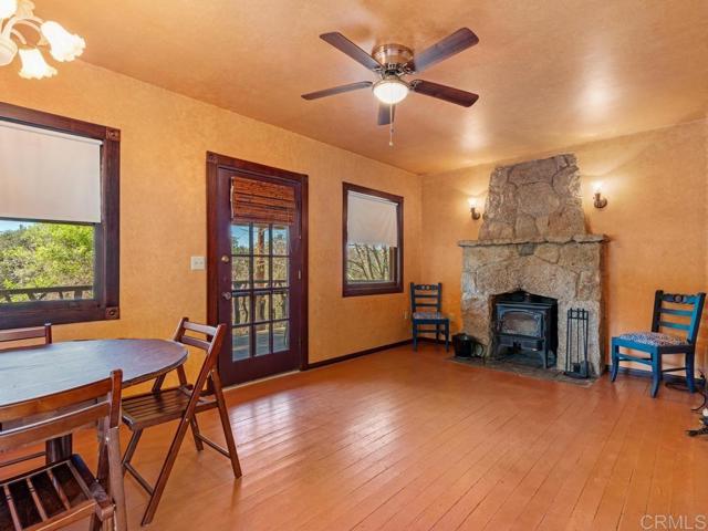 Detail Gallery Image 4 of 25 For 25176 Oak Ln, Descanso,  CA 91916 - 1 Beds | 1 Baths