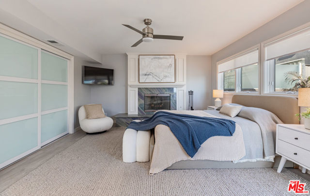 1448 Nathan Lane, Ventura CA: https://media.crmls.org/mediaz/1850c6a5-e8da-4552-9a36-31081580175f.jpg