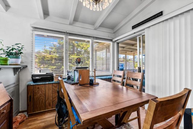 996 VIA VERDE, Del Rey Oaks CA: https://media.crmls.org/mediaz/1850d1a1-f1f8-4056-b1b3-3d4545c7953e.jpg