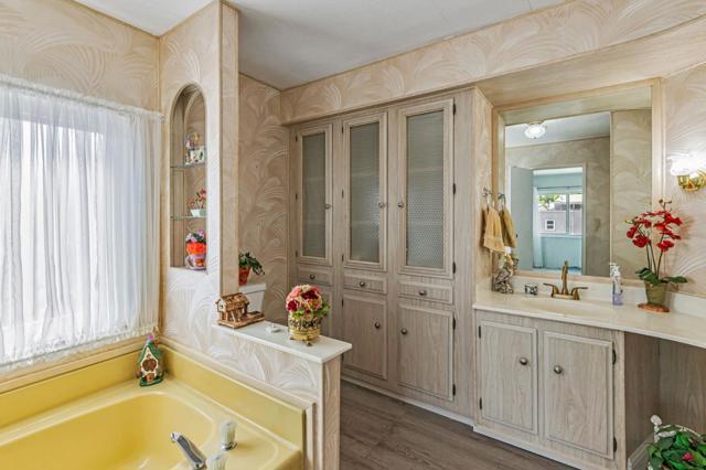 275 Burnett Avenue, Morgan Hill CA: https://media.crmls.org/mediaz/1851810c-7bfb-47ec-8c96-51540481e9a6.jpg