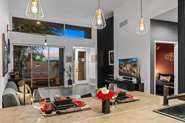 3617 Quiet Side Street, Palm Springs CA: https://media.crmls.org/mediaz/18522625-fd93-4024-8ca4-0c42bc6a4742.jpg