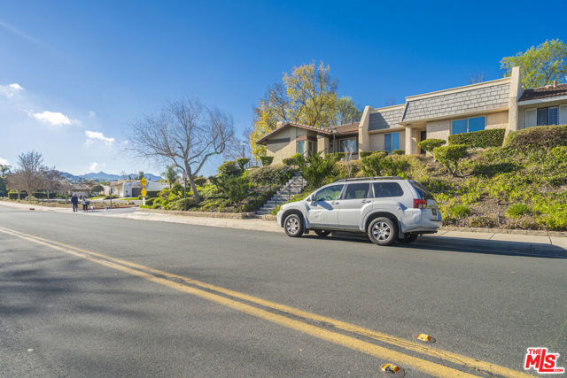 Image 1 of 43 For 2830 Lakeridge Lane