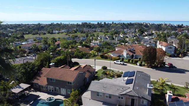 1518 Bella Vista, Encinitas CA: https://media.crmls.org/mediaz/1853bf38-5319-4259-a4b0-8b1bc0c22e62.jpg