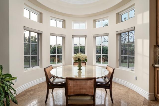 Detail Gallery Image 17 of 42 For 6627 Calle Ponte Bella, Rancho Santa Fe,  CA 92091 - 5 Beds | 6/1 Baths