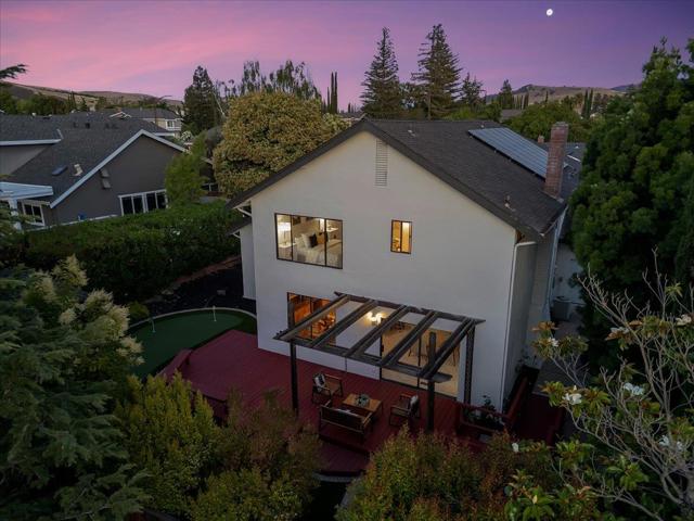 765 Finchwood Way, San Jose CA: https://media.crmls.org/mediaz/185562d7-35b7-439d-8690-2dc0dd12d999.jpg