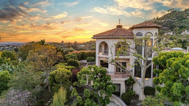 4652 Resmar Road, La Mesa CA: https://media.crmls.org/mediaz/18562fd5-45c7-4312-a5f8-e886678a1c3c.jpg