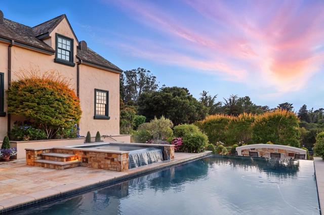 1600 Marlborough Road, Hillsborough CA: https://media.crmls.org/mediaz/1856eb89-7243-4599-a470-a1ae66d73f5f.jpg