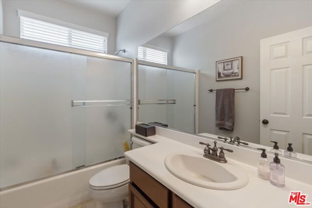 Image 10 of 39 For 7915 Saddletree Court