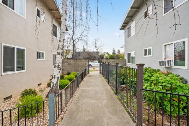 1799 Bradford Way, San Jose CA: https://media.crmls.org/mediaz/1859aacc-7d1e-466f-8f3b-5bef2e5a19a2.jpg