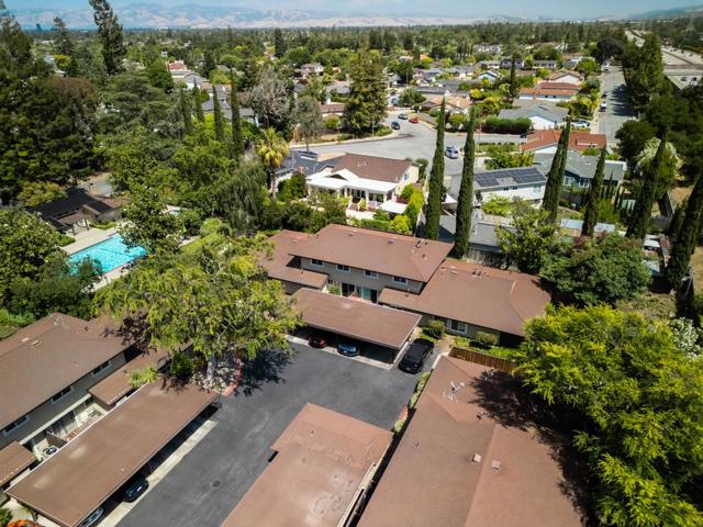 4926 Poplar Terrace, Campbell CA: https://media.crmls.org/mediaz/185aa34b-4262-48e8-b48f-2ae5937f5f86.jpg