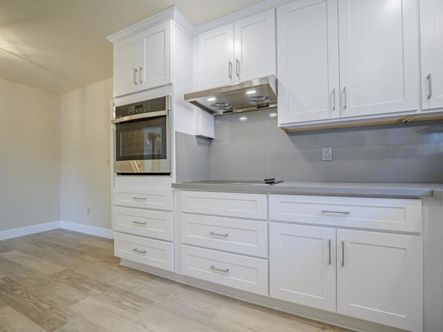 1221 Broadway, Santa Cruz CA: https://media.crmls.org/mediaz/185b86b3-ceea-44e9-ac18-d31bf5d3fee3.jpg
