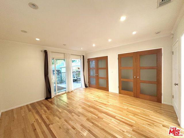 1246 N Genesee Avenue, West Hollywood CA: https://media.crmls.org/mediaz/185bb6c7-95d7-4692-9d20-1025160b7d50.jpg