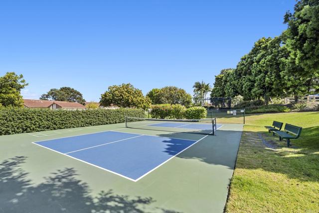 1866 Forestdale Drive, Encinitas CA: https://media.crmls.org/mediaz/185c83be-fafd-44a6-a32f-76243af1b2e9.jpg