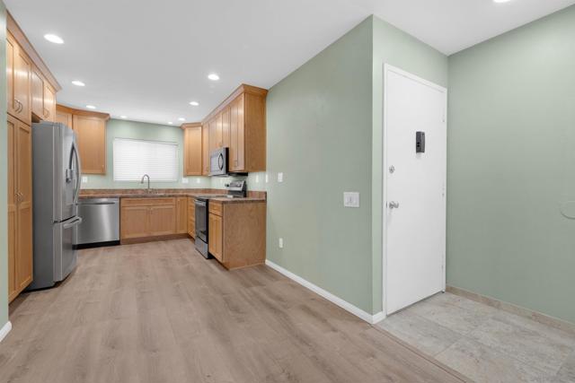 6019 Rancho Mission, San Diego CA: https://media.crmls.org/mediaz/185ca633-b194-46cd-92b6-1803f15375fc.jpg