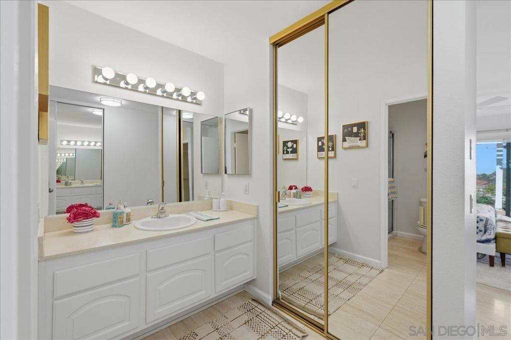 6733 Hyacinth - photo 17