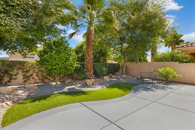 41412 Calle Pampas, Indio CA: https://media.crmls.org/mediaz/185d689e-6cfd-4c63-85f5-64a842c77194.jpg
