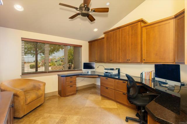 Detail Gallery Image 22 of 70 For 284 Ramona Real, Ramona,  CA 92065 - 3 Beds | 2 Baths