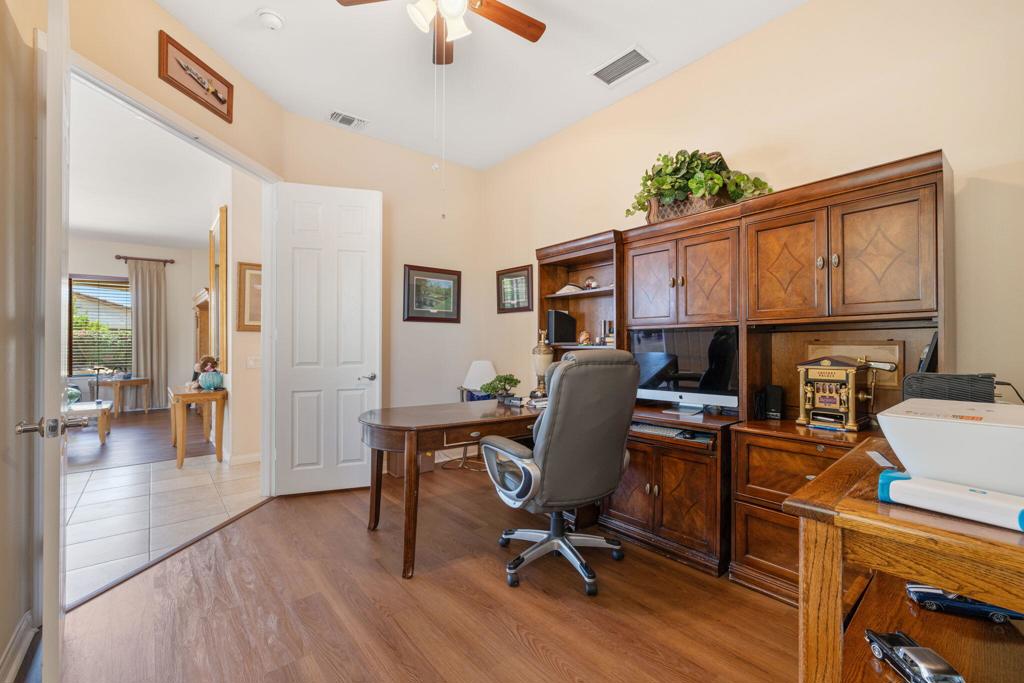 MLS #219133101DA image #3