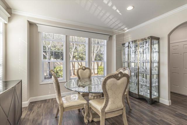 690 Persian Drive, Sunnyvale CA: https://media.crmls.org/mediaz/18604298-ddb1-4629-b600-ae925ed7fca2.jpg