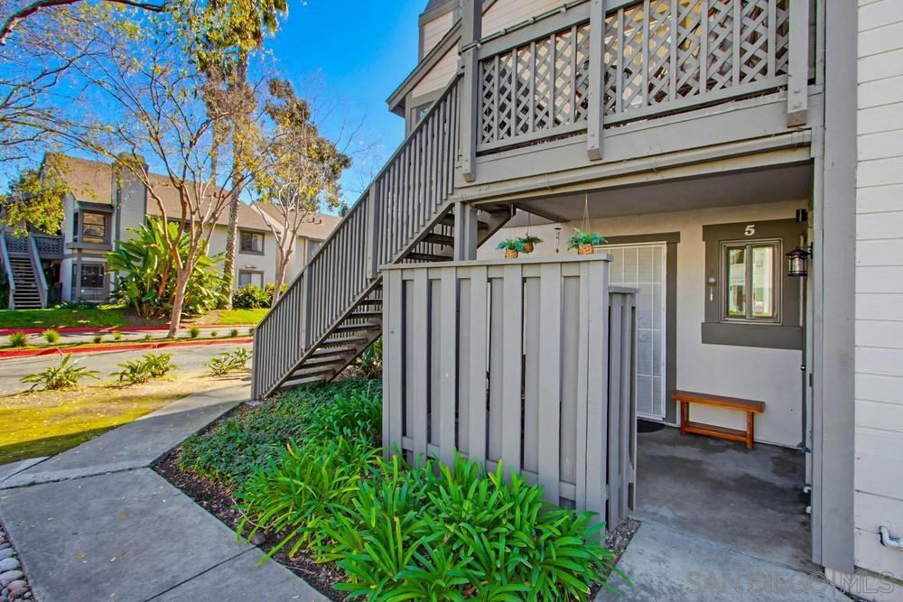 1953 Wellington Lane #5