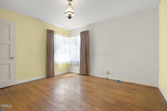 Detail Gallery Image 13 of 30 For 3662 Loma Vista Rd, Ventura,  CA 93003 - 3 Beds | 2 Baths