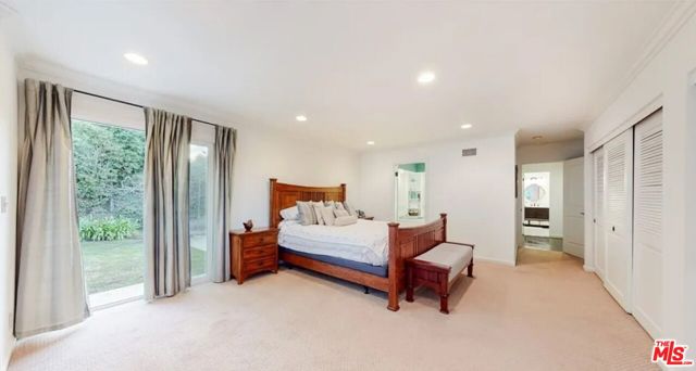 6111 Monero Drive, Rancho Palos Verdes CA: https://media.crmls.org/mediaz/186195b9-978f-40f6-8b55-4c8ffc3d534f.jpg